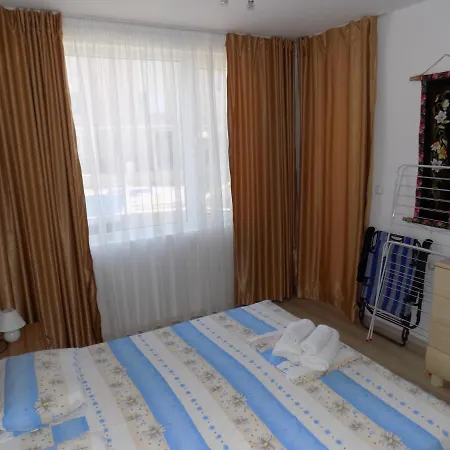 родина2 Apartamento